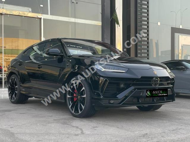 2023 لمبرجيني اوروس اس