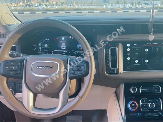 2022 جي ام سي يوكون دينالي