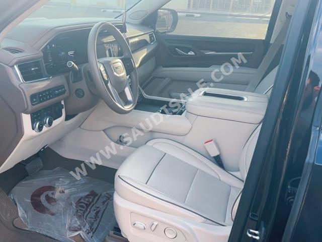 2022 جي ام سي يوكون دينالي