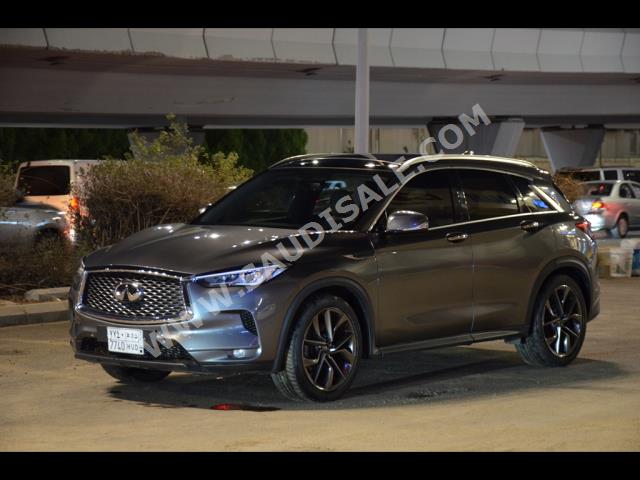 2021 انفينيتي كيو اكس 50