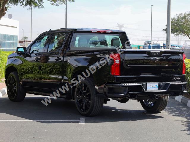 2023 شفروليه سلفرادو هاي كانتري