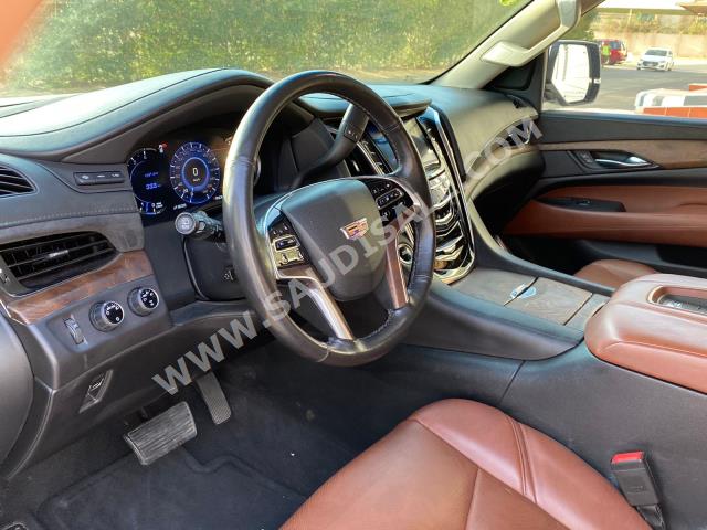 2016 كاديلاك اسكاليد بريميوم