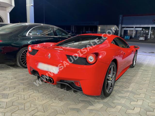 2013 فيراري 458 ايطاليا