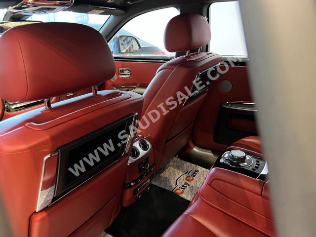 2017 رولز رويس قوست