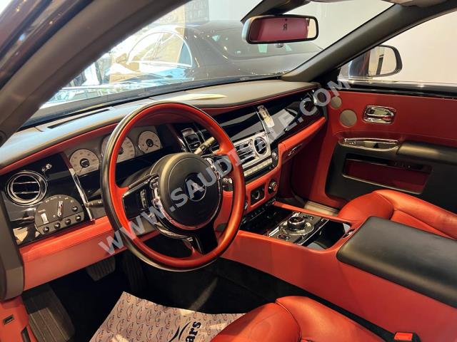 2017 رولز رويس قوست