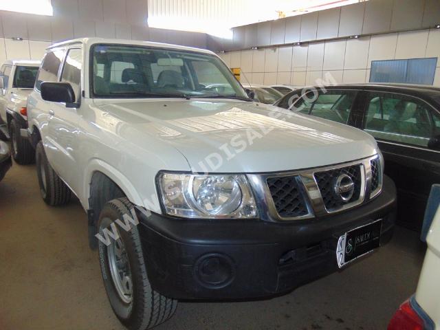 2008 نيسان باترول ربع