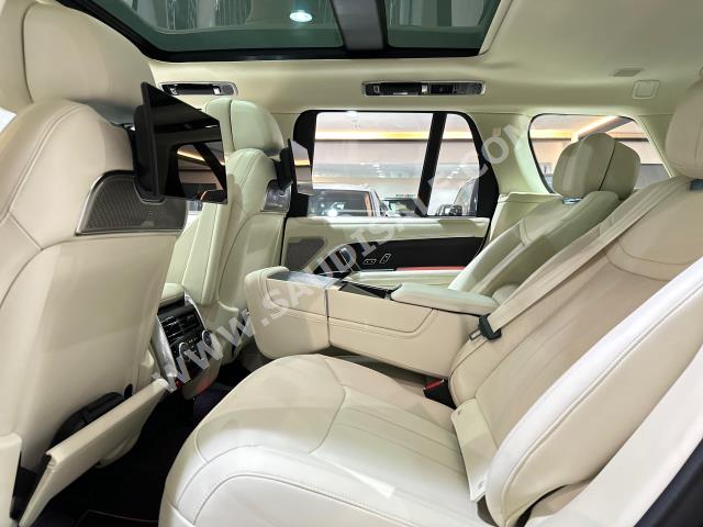 2024 لاند روفر رينج روفر اوتوبيوغرافي