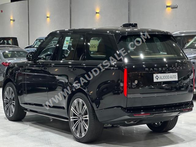 2023 لاند روفر رينج روفر اتش اس اي