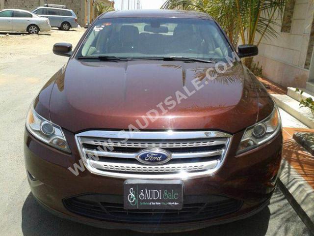2012 Ford Taurus