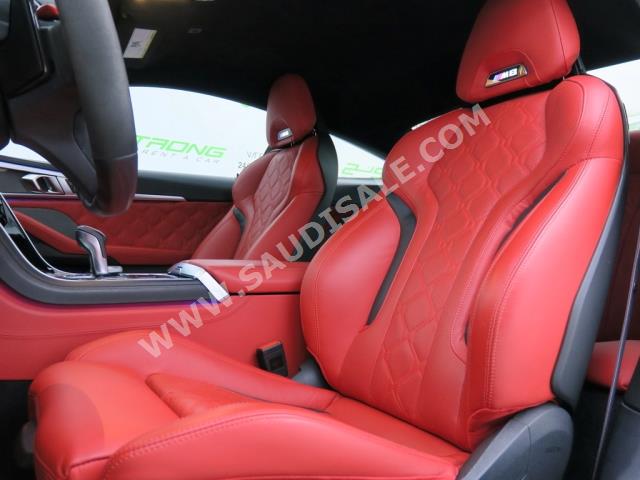 2020 بي ام دبليو الفئة ام إم 8 كومبيتيشن