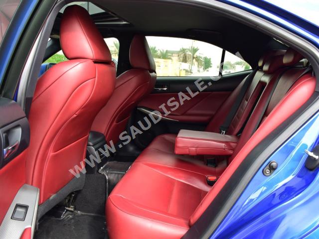 2015 Lexus IS 350