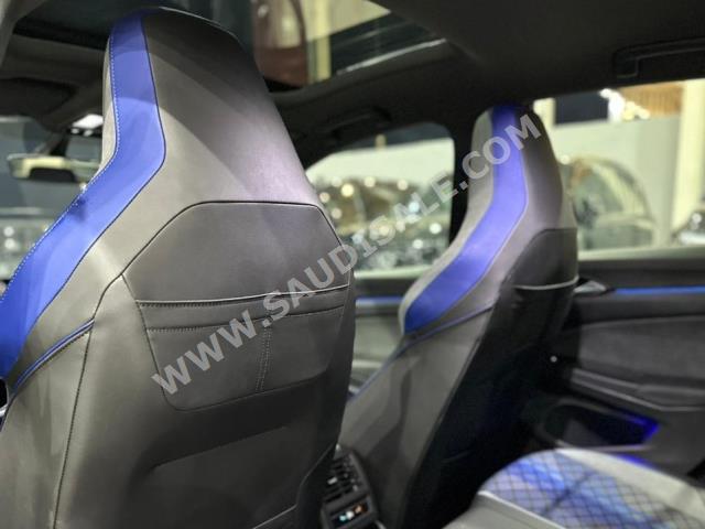 2022 Volkswagen Golf R