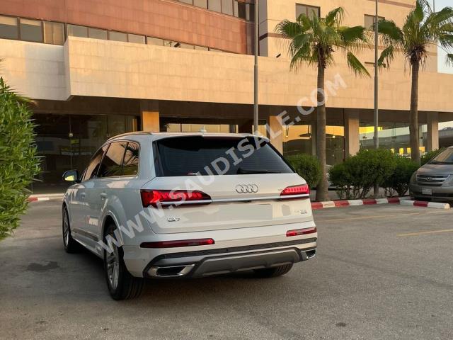 2021 اودي كيو 7