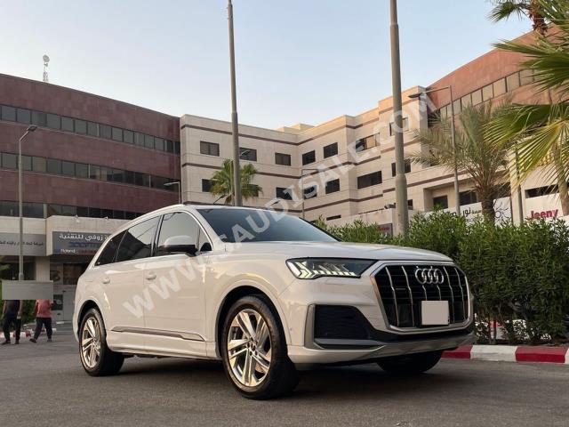 2021 اودي كيو 7
