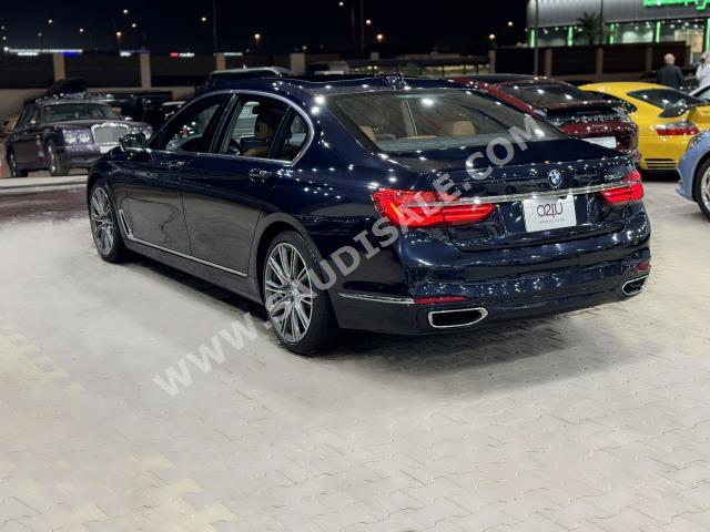 2018 بي ام دبليو الفئة السابعة 730 إل أي
