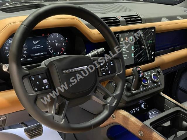 2023 لاند روفر ديفيندر اكس