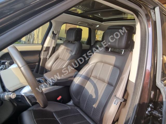 2018 لاند روفر رينج روفر سبورت اوتوبيوجرافي