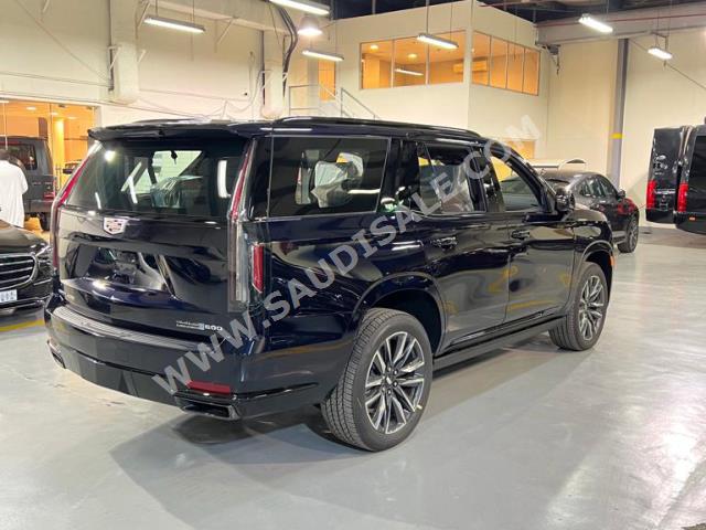 2021 كاديلاك اسكاليد