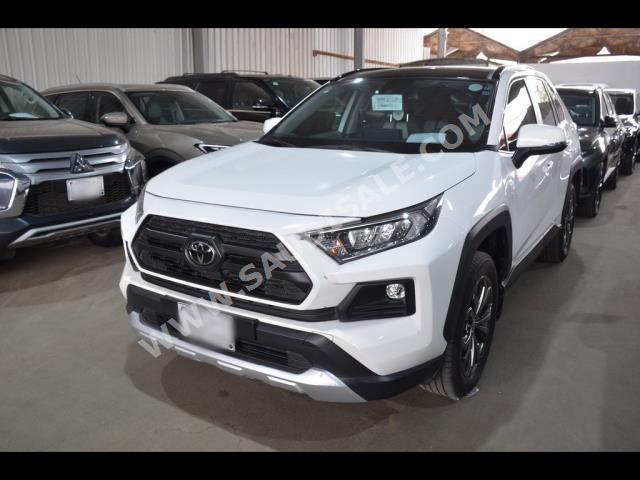 2023 تويوتا راف 4