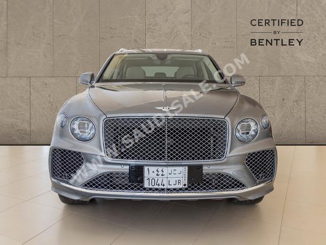 2022 بنتلي بنتايجا