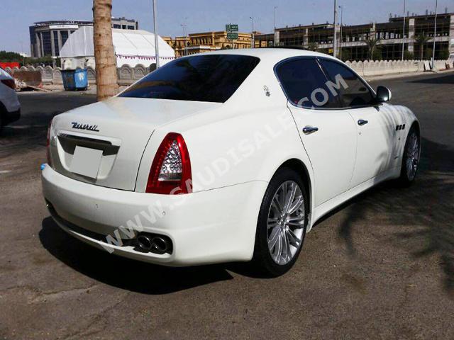 2010 Maserati Quattroporte S
