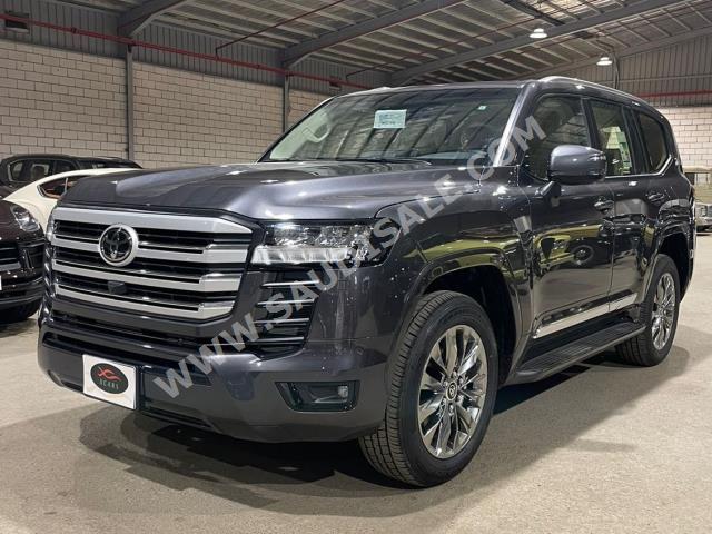 2022 تويوتا لاند كروزر جي اكس ار