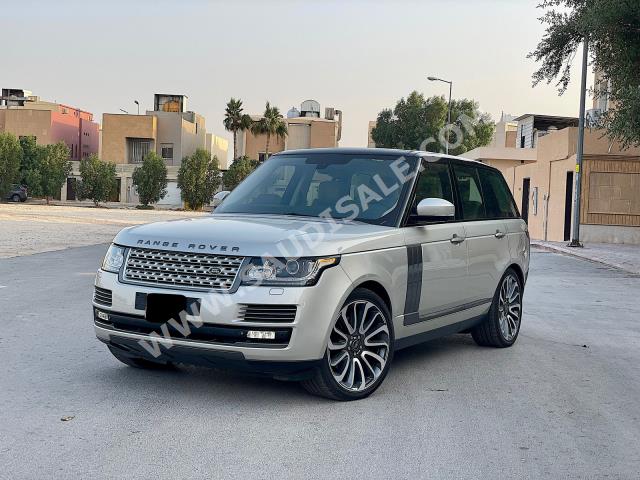 2014 لاند روفر رينج روفر فوج ان اي