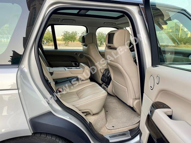 2014 لاند روفر رينج روفر فوج ان اي