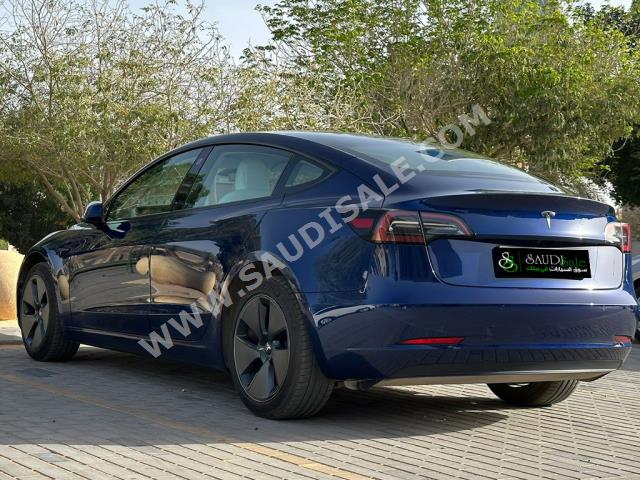 2023 تيسلا 3موديل