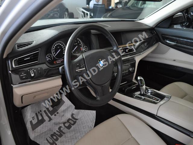 2010 BMW 7 Series 730Li