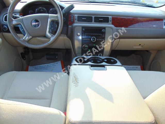 2009 جي ام سي يوكون