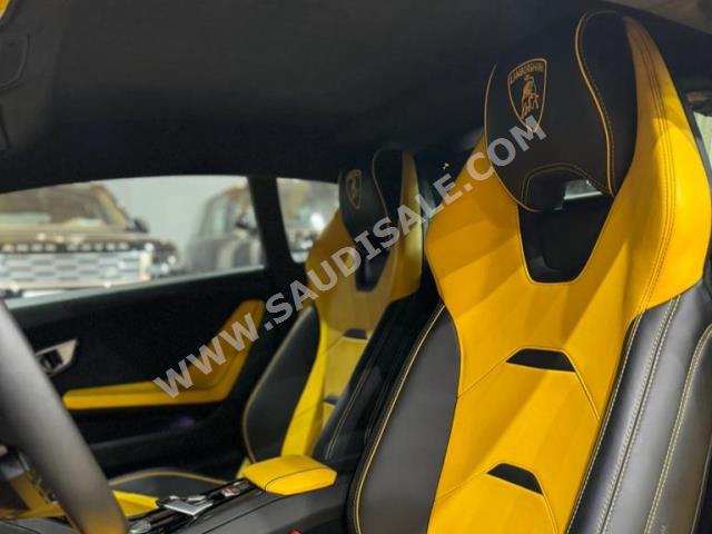 2021 لمبرجيني هوراكان