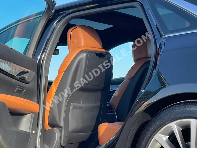 2017 كاديلاك سي تي 6