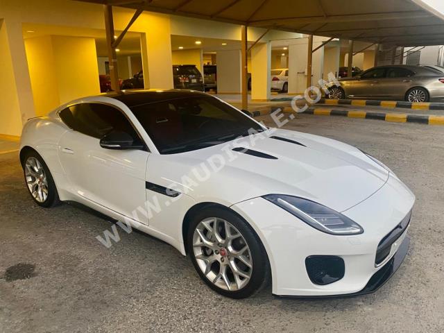 2019 جاكوار اف-تايب ار
