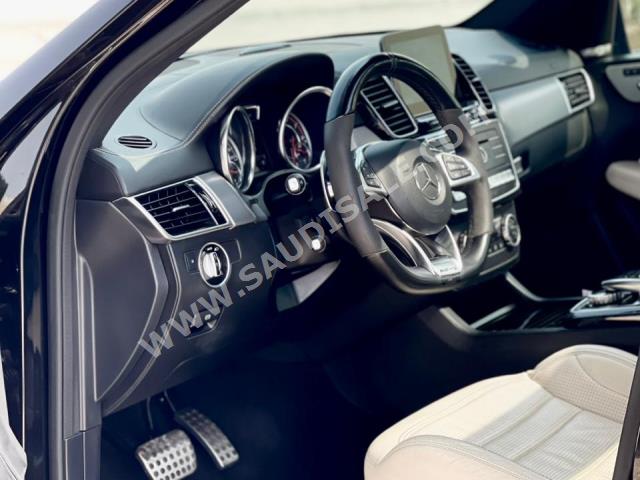 2016 مرسيدس - بنز جي إل إي 63 أي إم جي