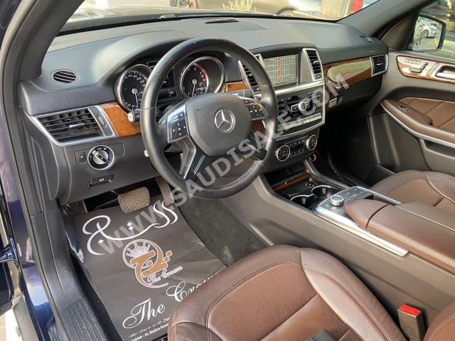 2015 مرسيدس - بنز جي إل 500 أي إم جي