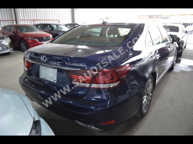 2013 لكزس إل إس 460 إل