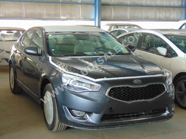 2016 كيا كادينزا