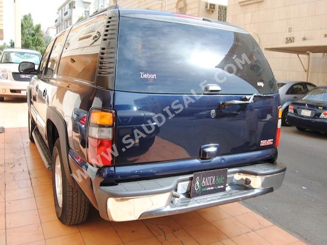 2005 GMC Suburban