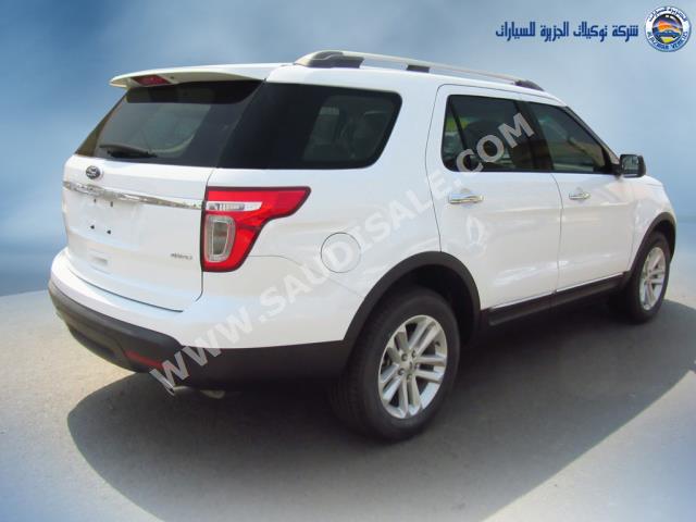 2015 Ford Explorer