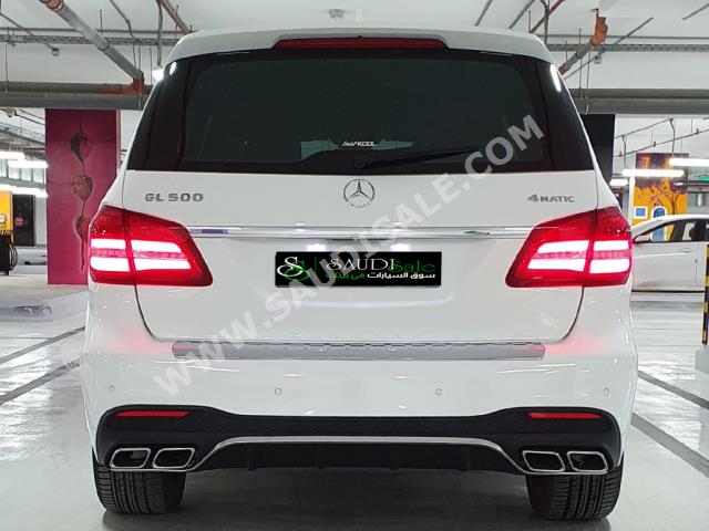 2016 مرسيدس - بنز جي إل 500 أي إم جي