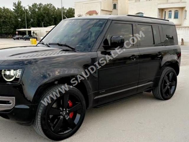 2022 لاند روفر ديفيندر اكس