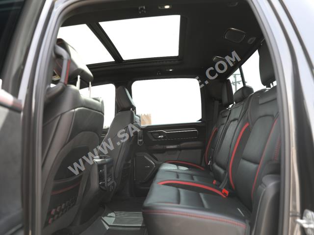 2022 دودج رام تي ار اكس