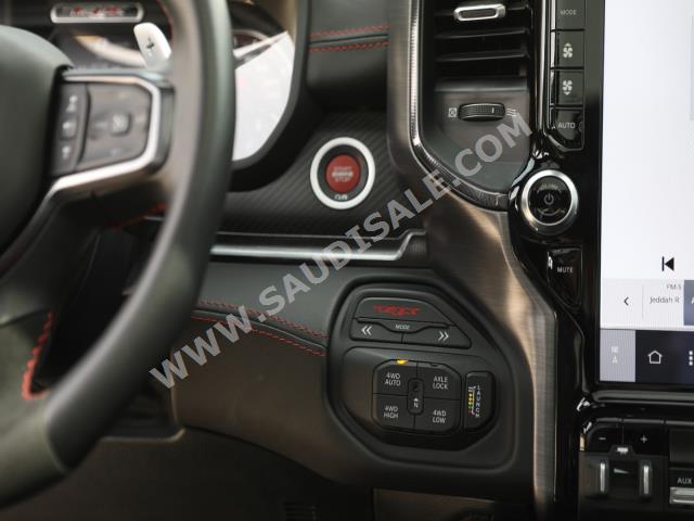 2022 دودج رام تي ار اكس