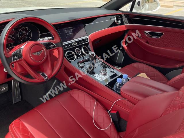 2020 بنتلي كونتيننتل جي تي