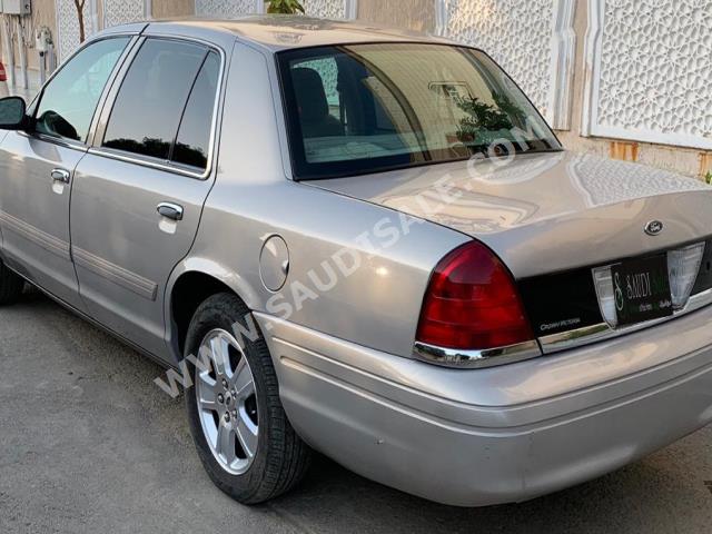 2009 Ford Crown Victoria