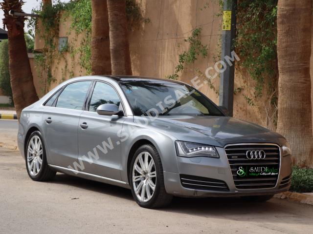 2013 اودي اي 8 ال