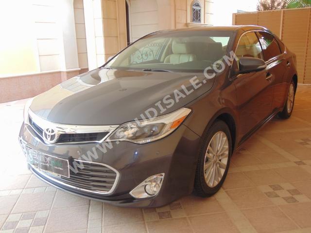 2013 Toyota Avalon Limited