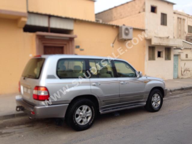 2006 تويوتا لاند كروزر في اكس ار
