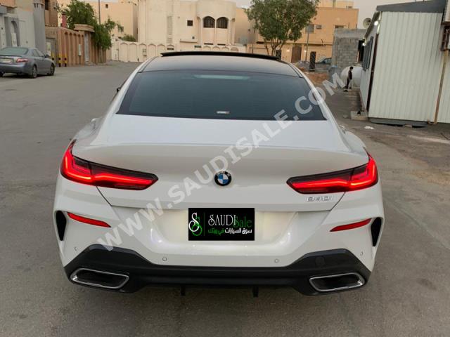 2020 بي ام دبليو الفئة الثامنة 840 أي إم